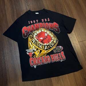 Vintage 1997 Bulls NBA Champions Championship Ring Graphic T-Shirt